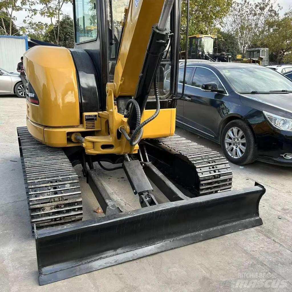 CAT 304 C CR Mini bageri < 7t