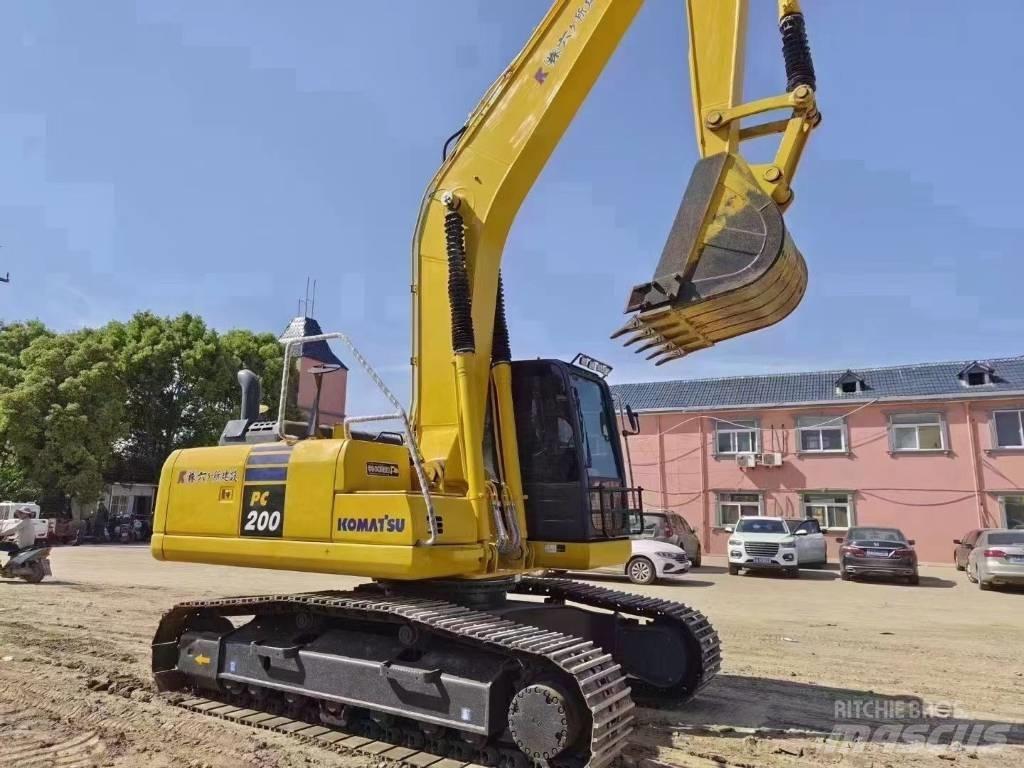 Komatsu PC 200-8 Bageri guseničari