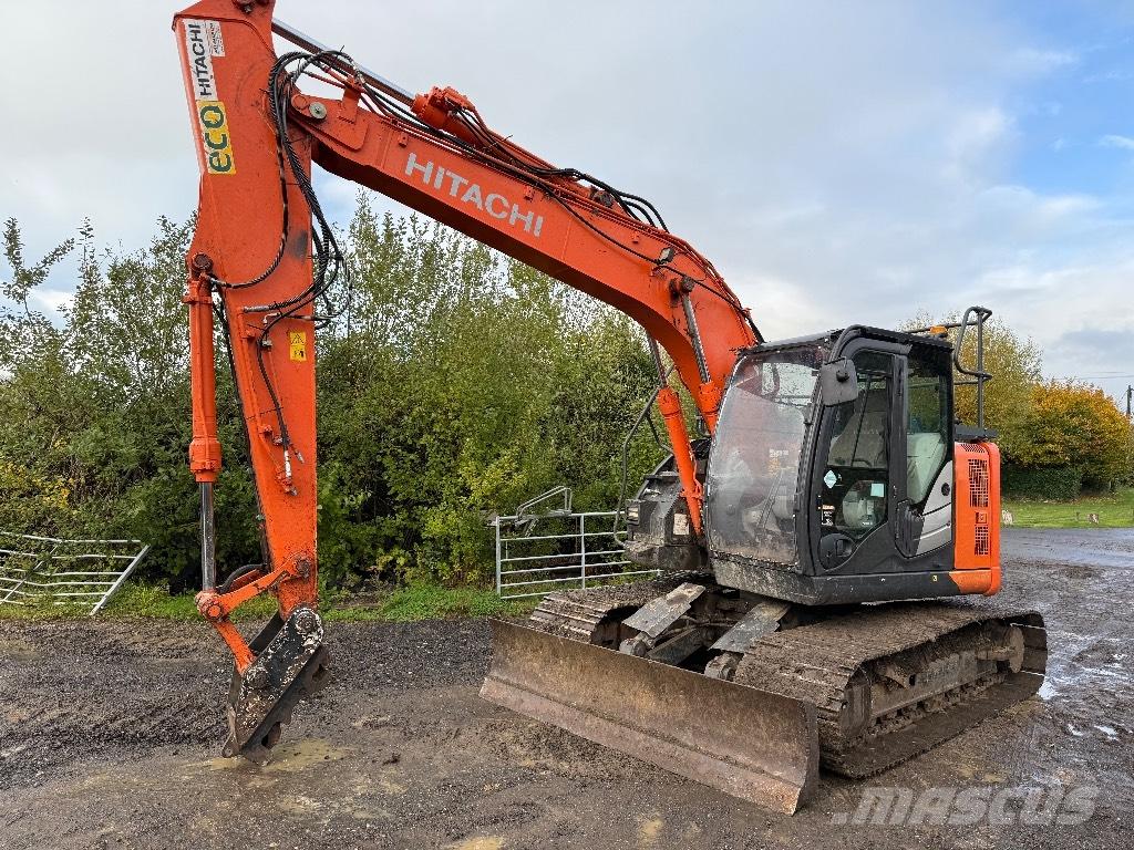 Hitachi ZX 135 US-6 Bageri guseničari