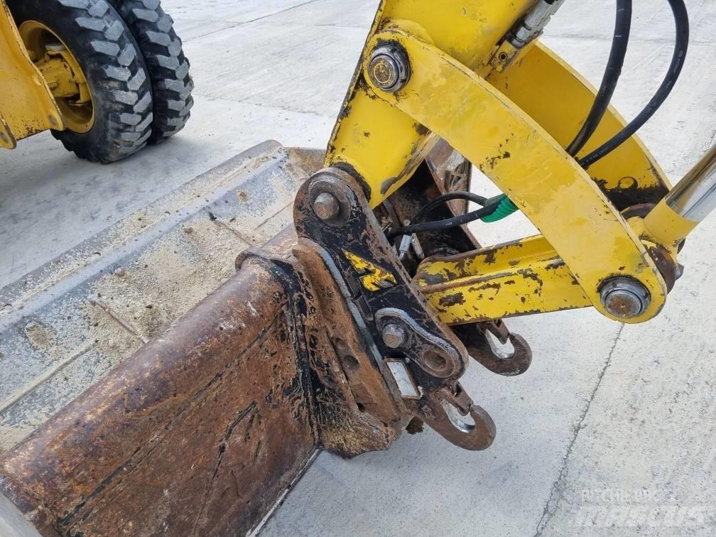 Komatsu PW 118 MR-8 Bageri točkaši