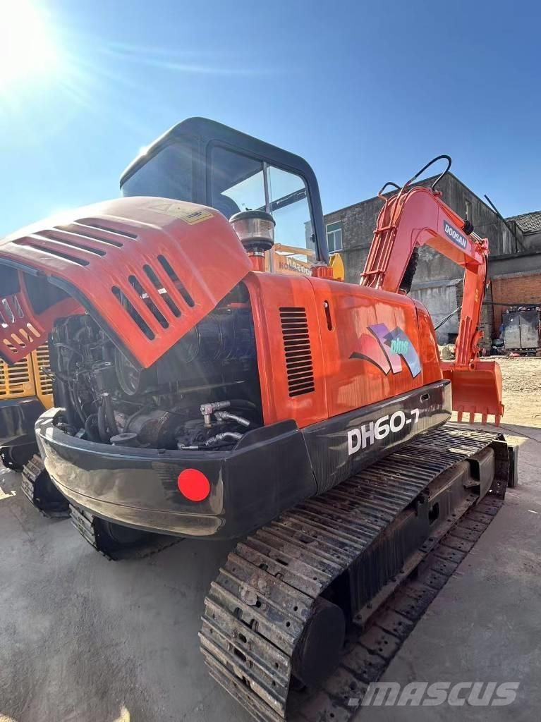 Doosan DH 55 Mini bageri < 7t