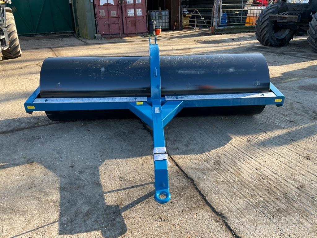 Fleming 8FT ROLLER Valjci