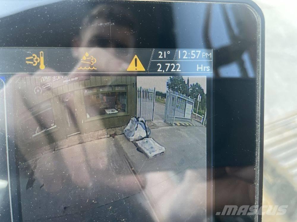 JCB 140 X Bageri guseničari