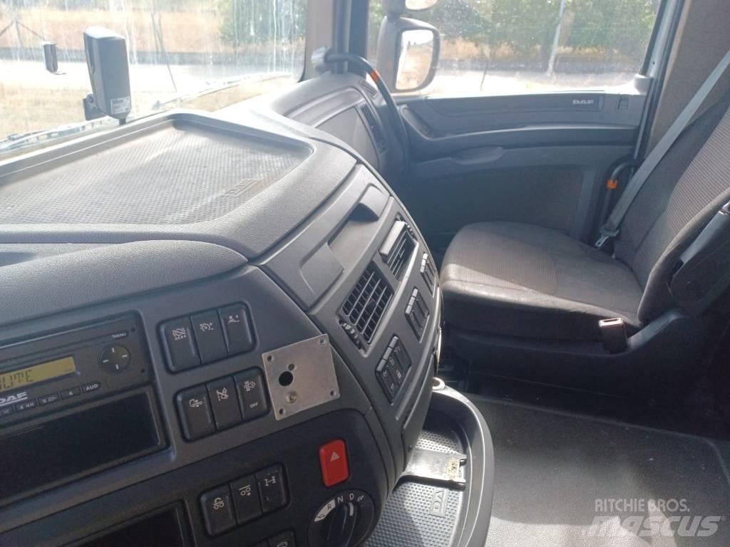 DAF XF 440 Kamioni sa ciradom