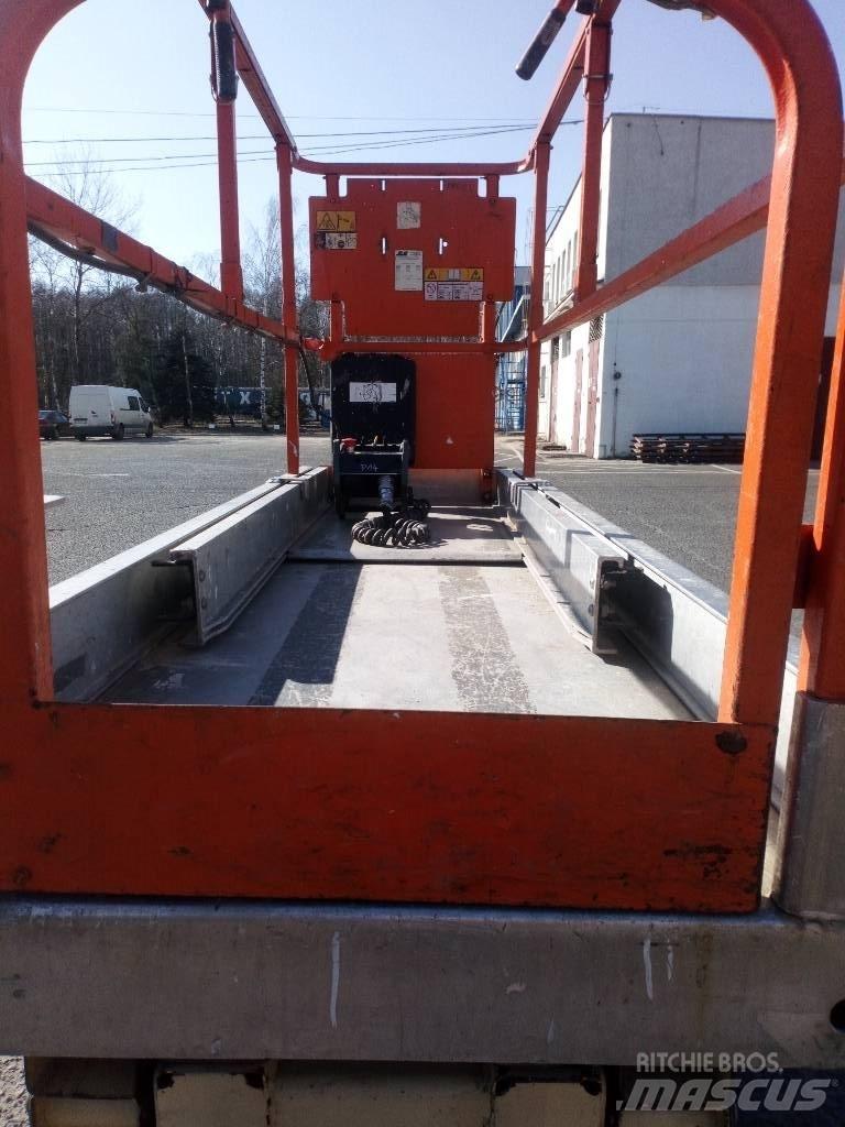 JLG 2630 ES Makazaste platforme