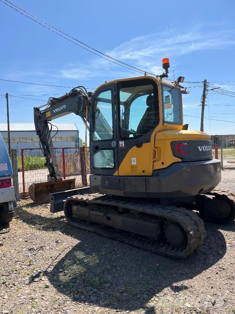 Volvo ECR88D Midi bageri 7t – 12t