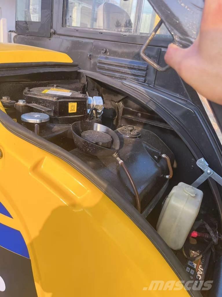 Komatsu PC 40 MR Bageri guseničari