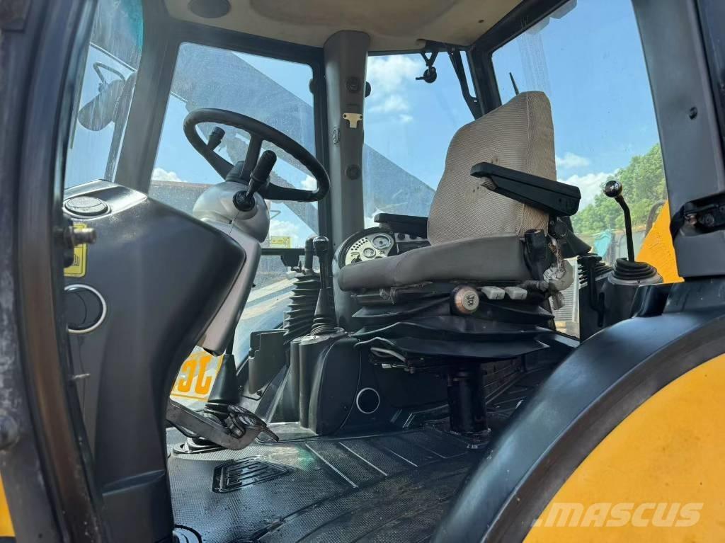 JCB 3 CX Rovokopači