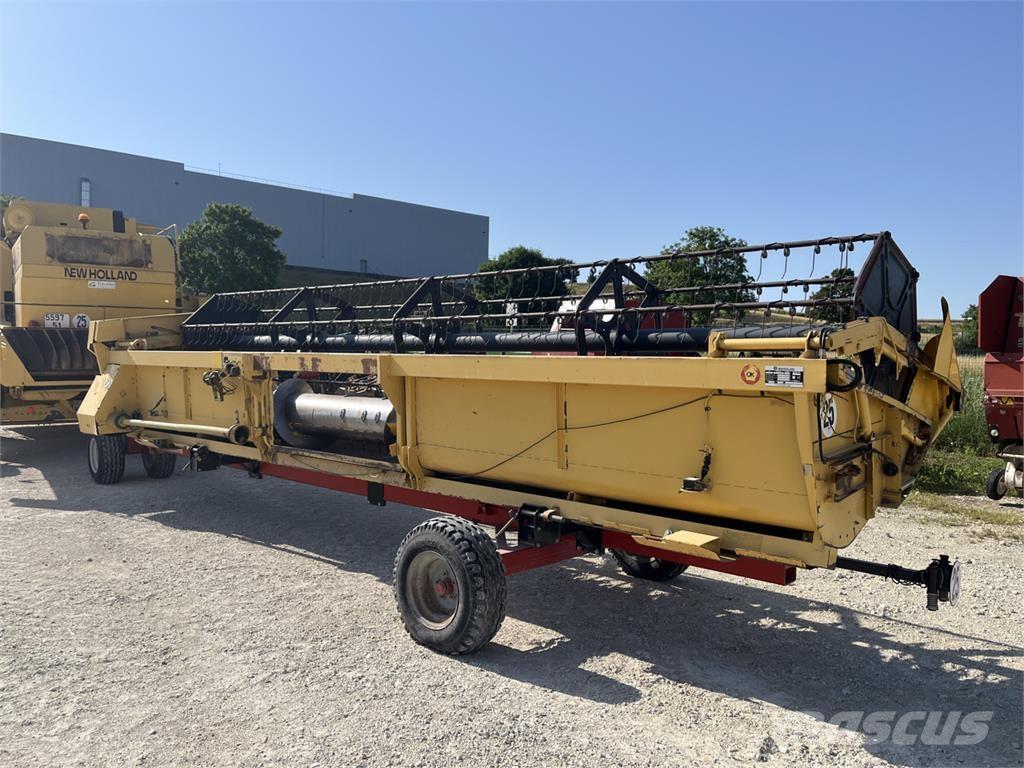 New Holland TX68 Kombajni