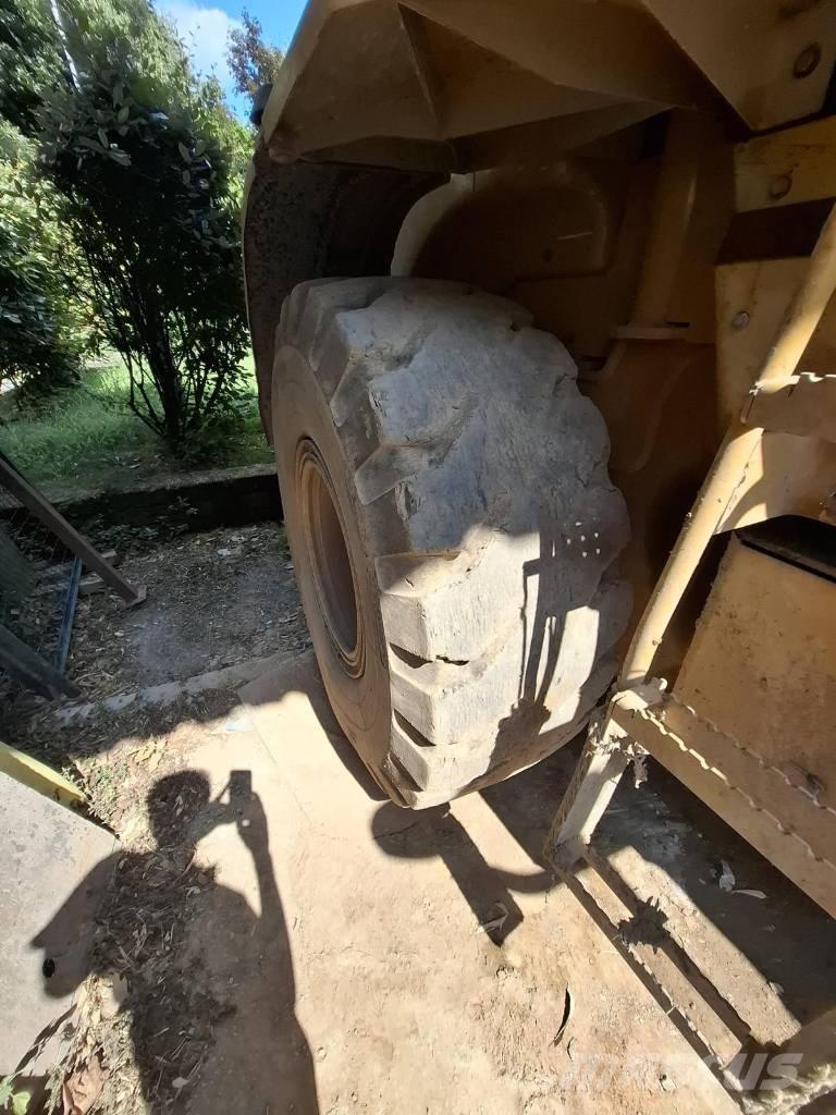 CAT 930 G Utovarivači na točkove