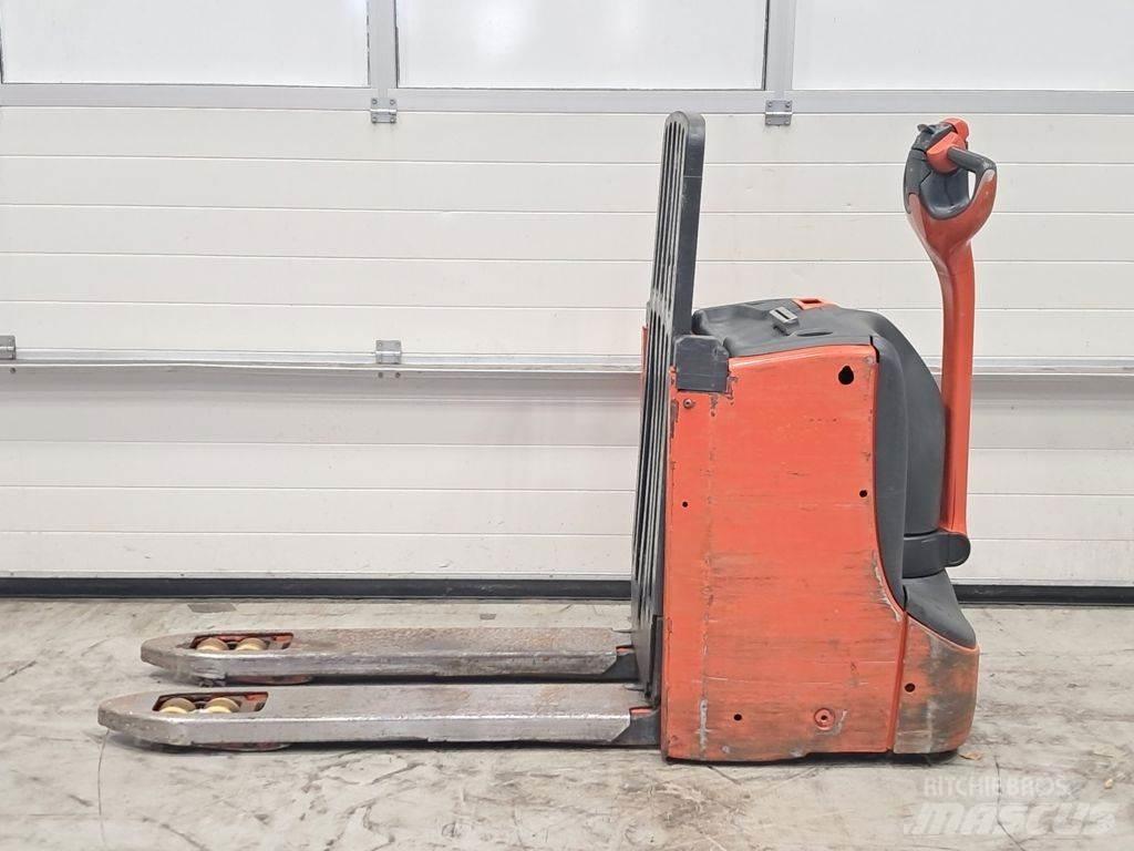 Linde T16L Ručni paletar