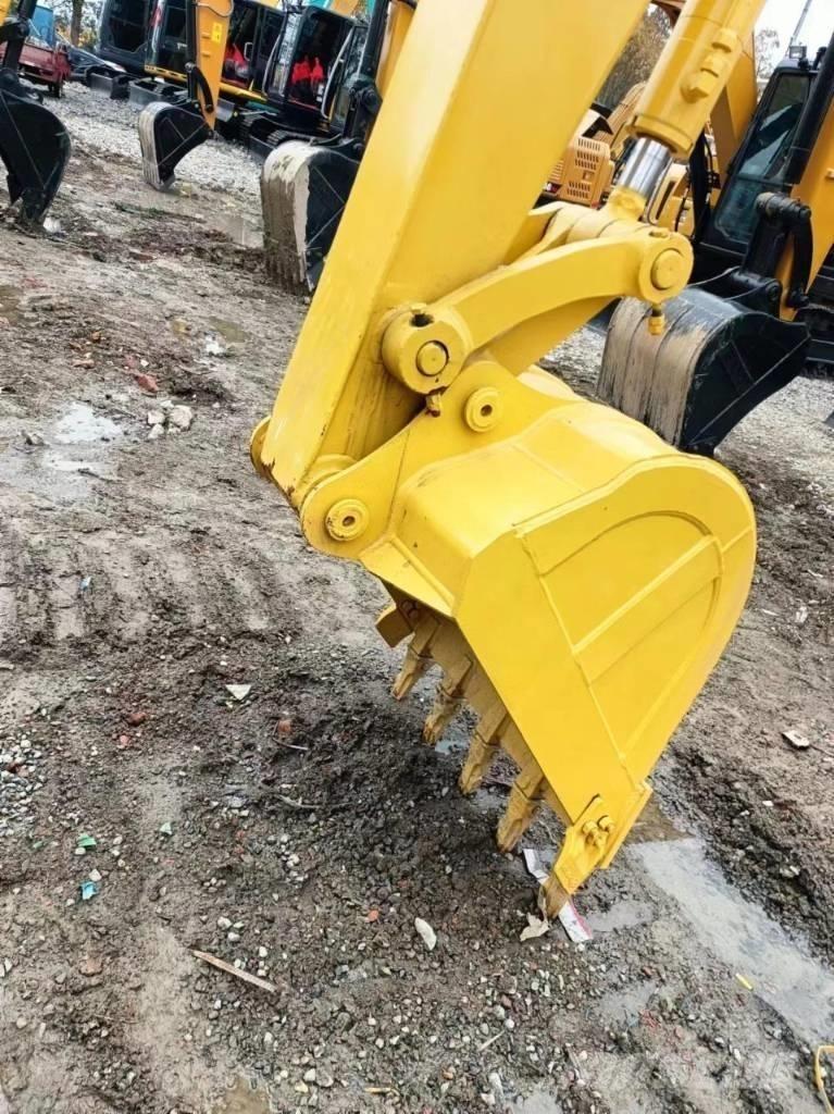 Komatsu PC 70-8 Bageri guseničari
