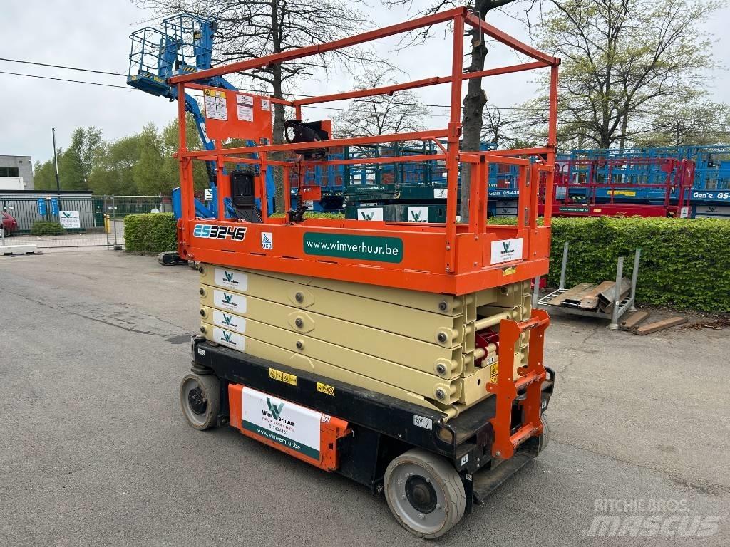 JLG 3246 ES Makazaste platforme
