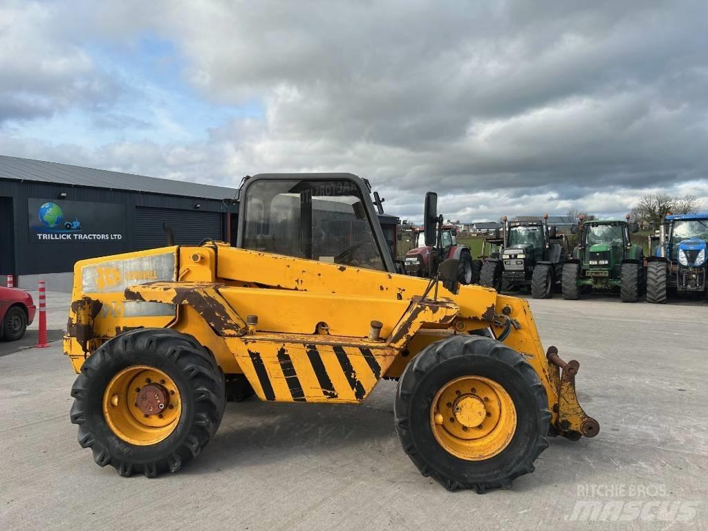 JCB 520 Loadall Poljoprivredni teleskopski utovarivači
