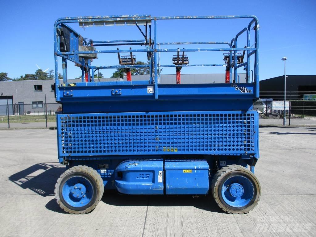 JLG M4069 (599) Makazaste platforme
