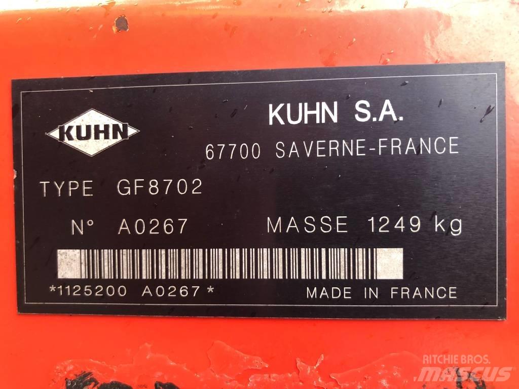 Kuhn GF 8702 Okretači i sakupljači sena