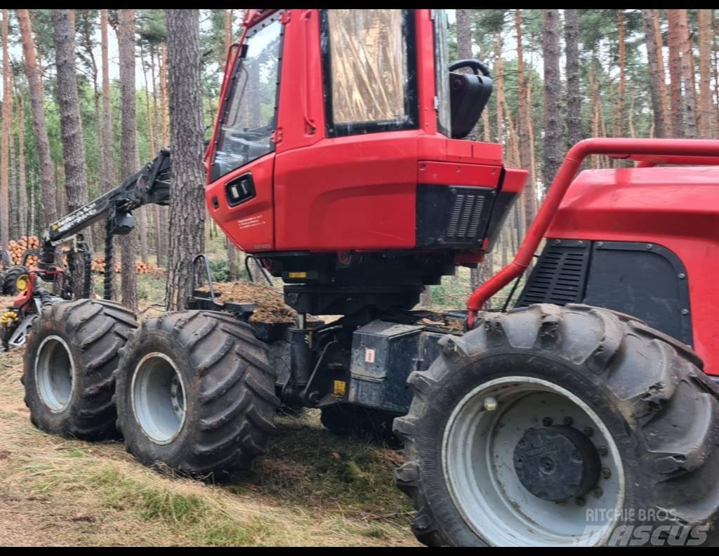 Komatsu 911.6 Harversteri