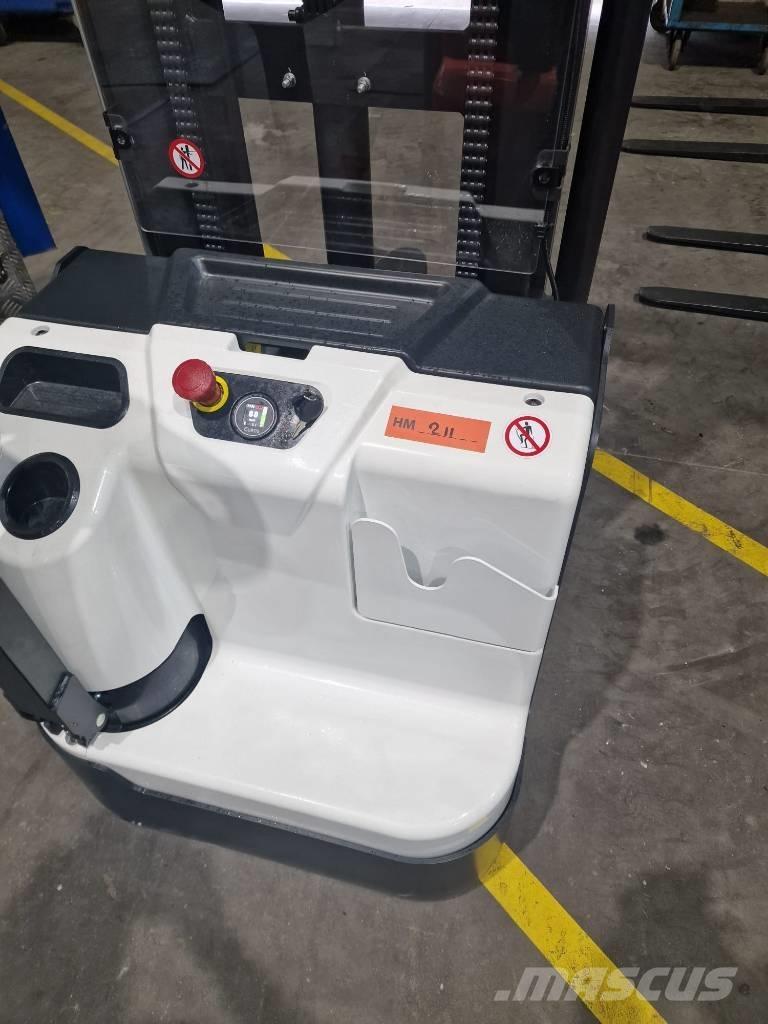 Bobcat BSL 16 N-7 Ručni električni viljuškar