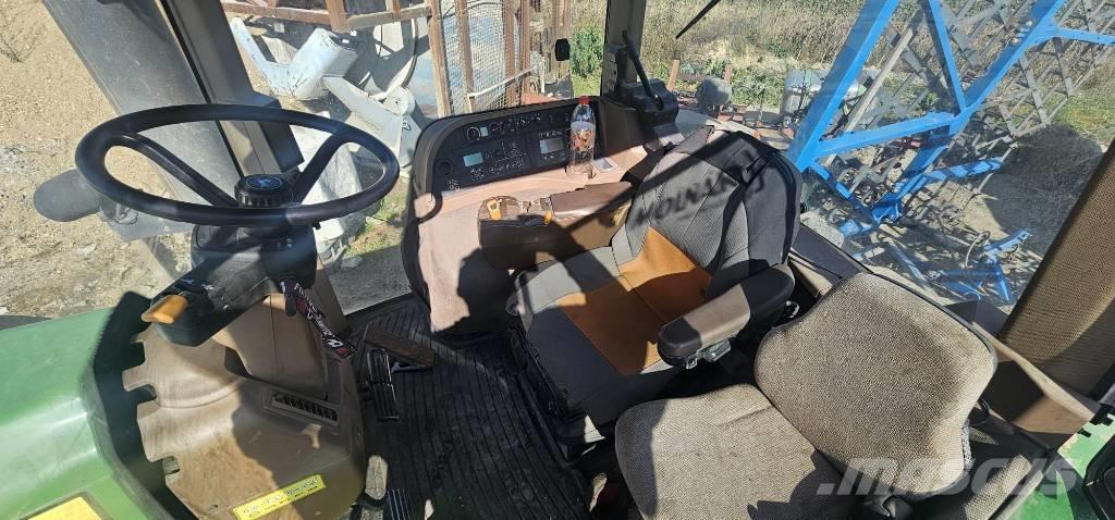 John Deere 8530 Traktori