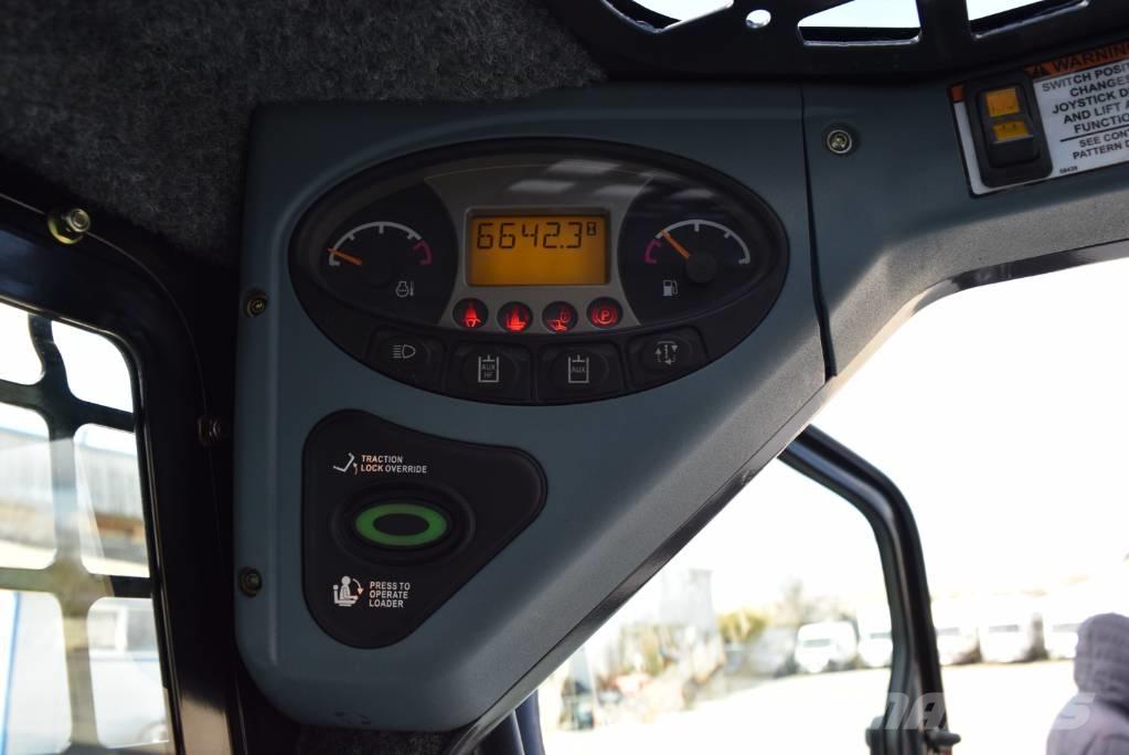 Bobcat S 220 Skid steer mini utovarivači