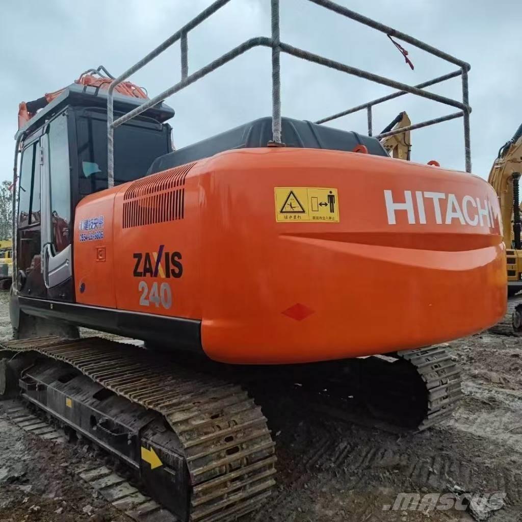 Hitachi 240-3 Bageri guseničari