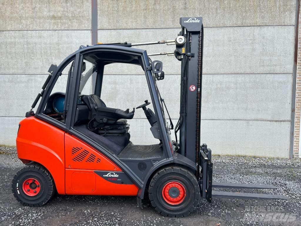 Linde H30T-02 EVO Plinski viljuškari