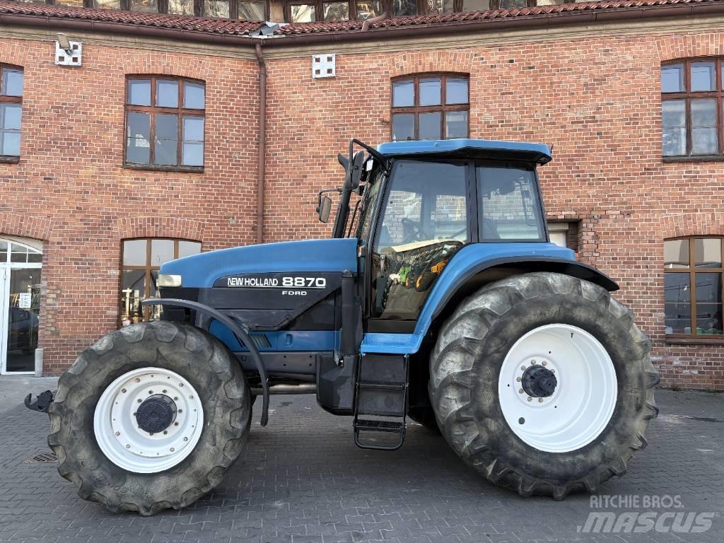 New Holland 8870 Traktori