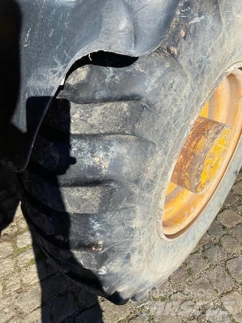 JCB 537-135 Teleskopski viljuškari