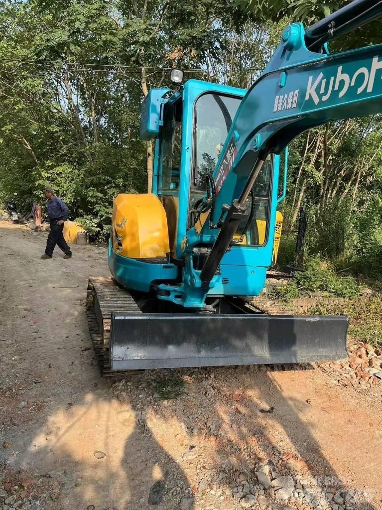 Kubota U35 Bageri guseničari