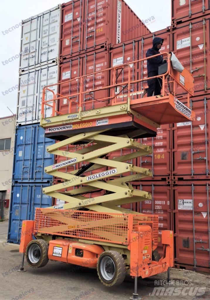 JLG M 4069 Makazaste platforme