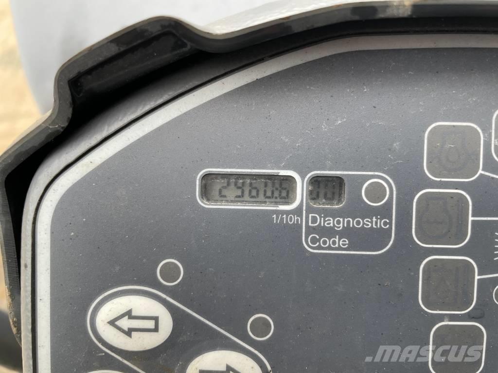 Hamm HD 14 VV Valjci sa duplim bubnjem