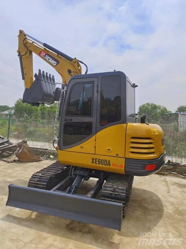 XCMG XE 60 DA Bageri guseničari