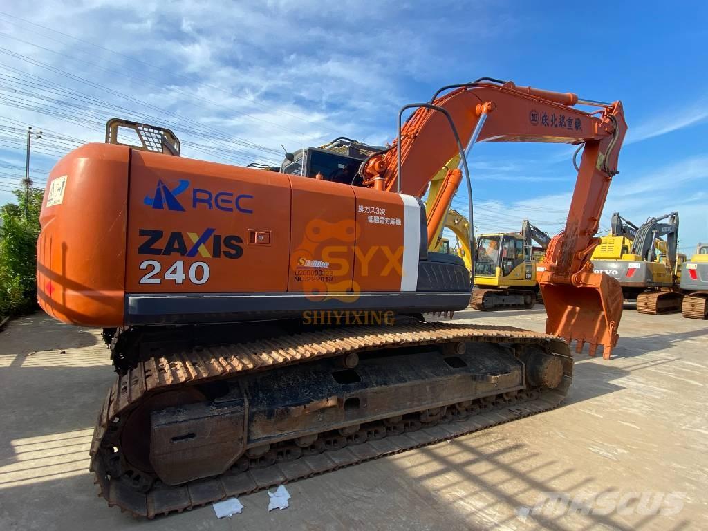 Hitachi ZX 240 Bageri guseničari