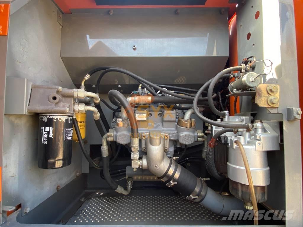 Hitachi ZX 240 Bageri guseničari