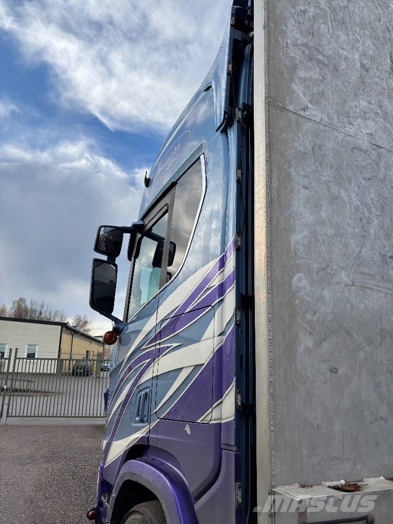 Scania R730B6X4NB Kamioni za drva Šticari