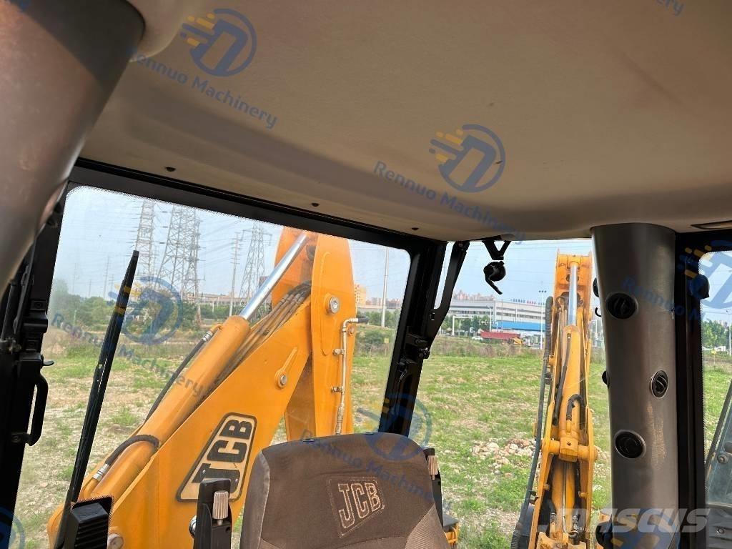 JCB 4 CX Rovokopači