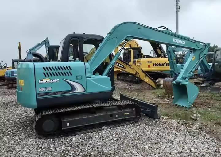 Kobelco SK75 Bageri guseničari