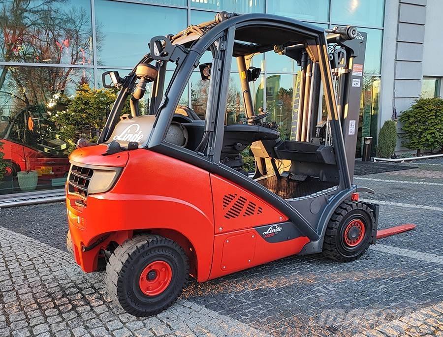 Linde H25T-02 Plinski viljuškari
