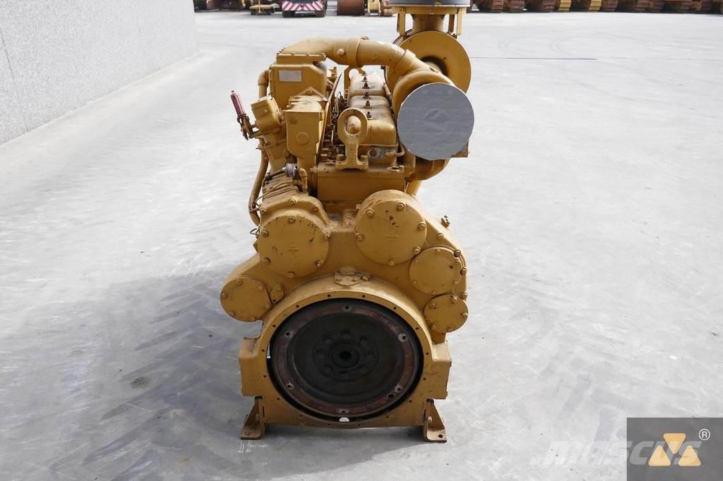 CAT D353E Kargo motori