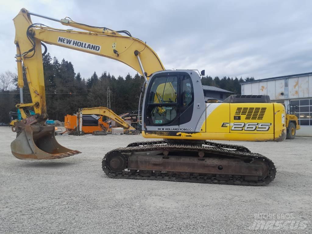 New Holland E 265 Bageri guseničari