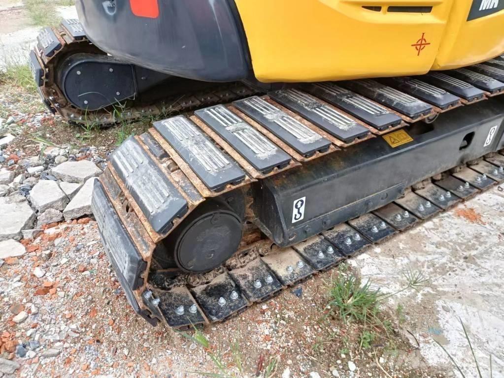 Komatsu PC 55 MR Bageri guseničari