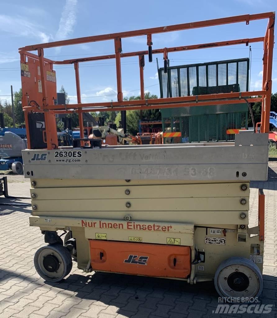 JLG 2630 ES Makazaste platforme