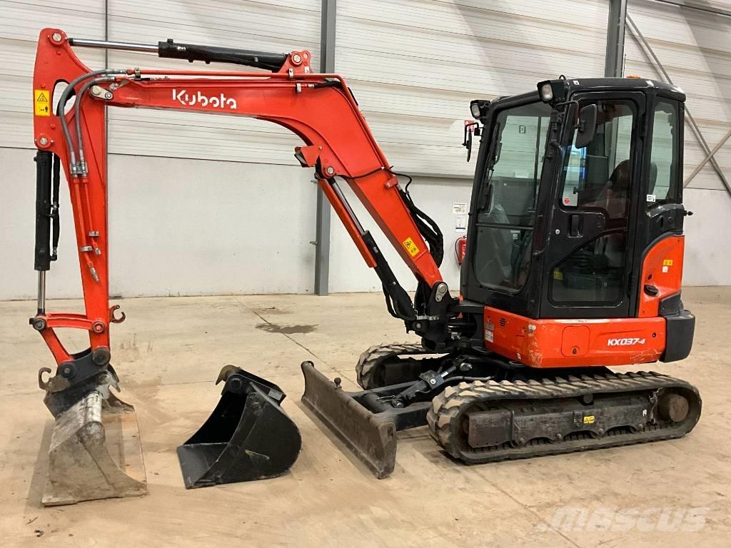 Kubota KX 037-4 Mini bageri < 7t