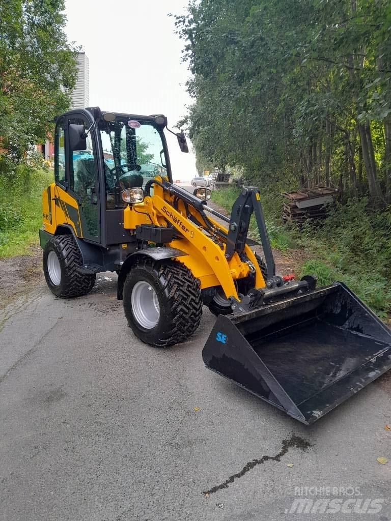 Schäffer 2445s Skid steer mini utovarivači