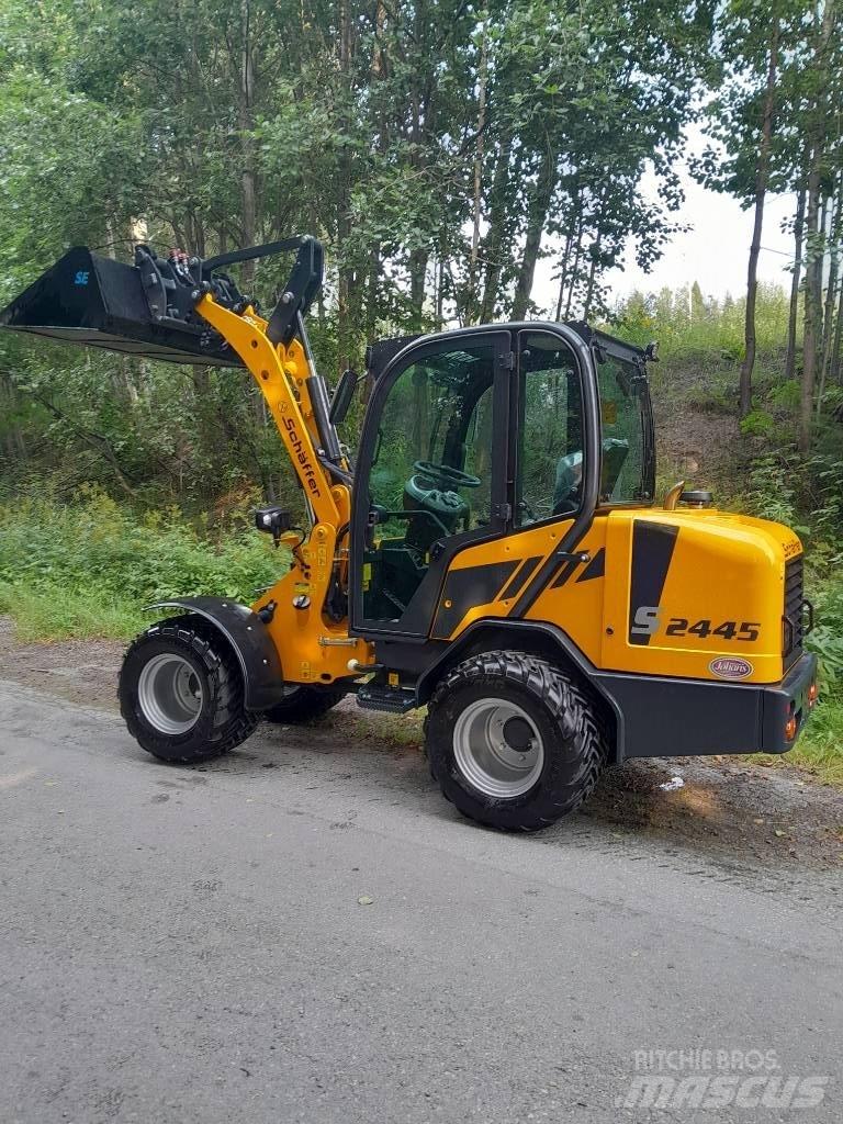 Schäffer 2445s Skid steer mini utovarivači