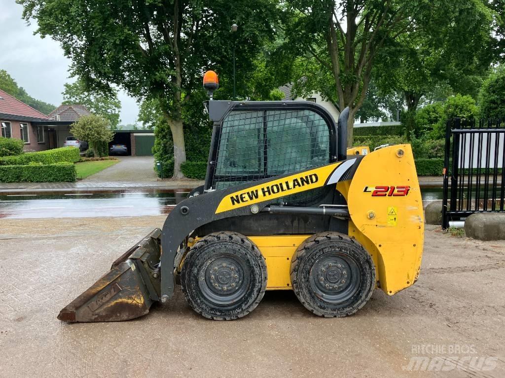 New Holland L 213 Skid steer mini utovarivači