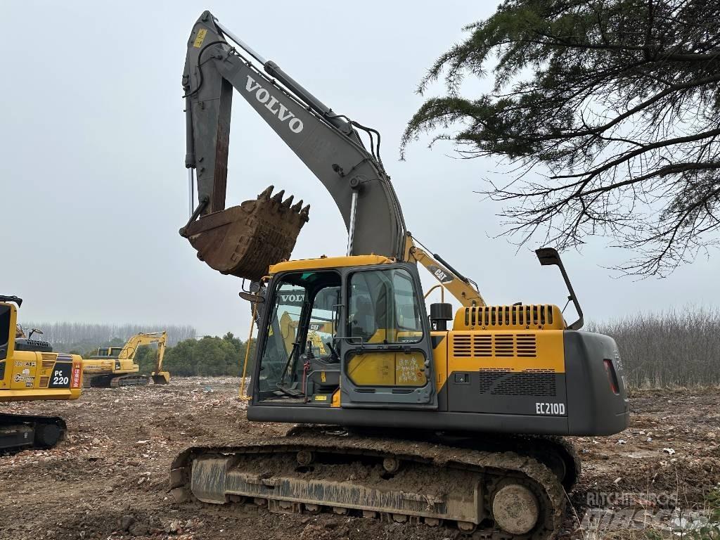 Volvo EC210D Bageri guseničari