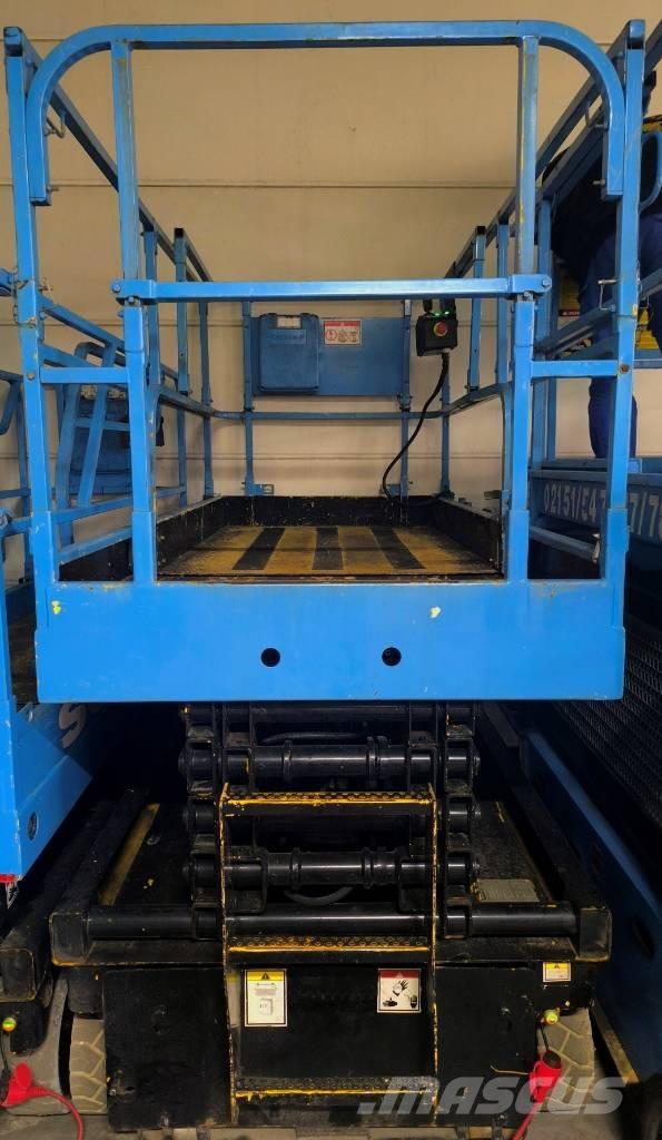 Haulotte Compact 12 Makazaste platforme