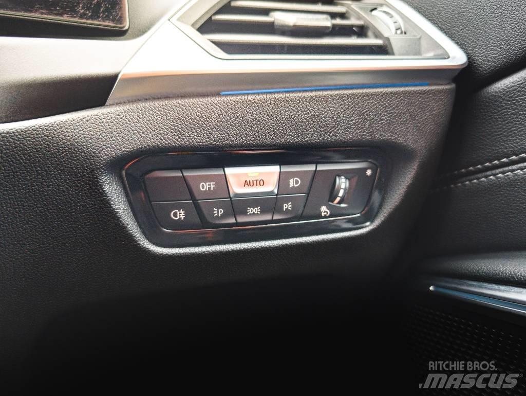 BMW 330e Automobili