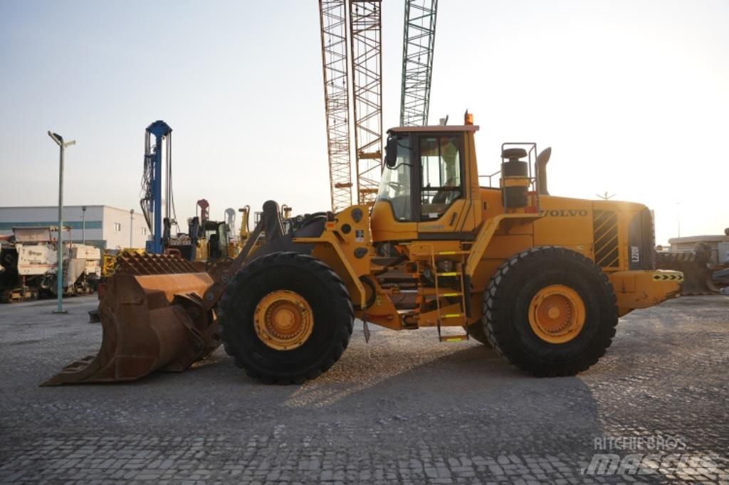 Volvo L220 F Utovarivači na točkove